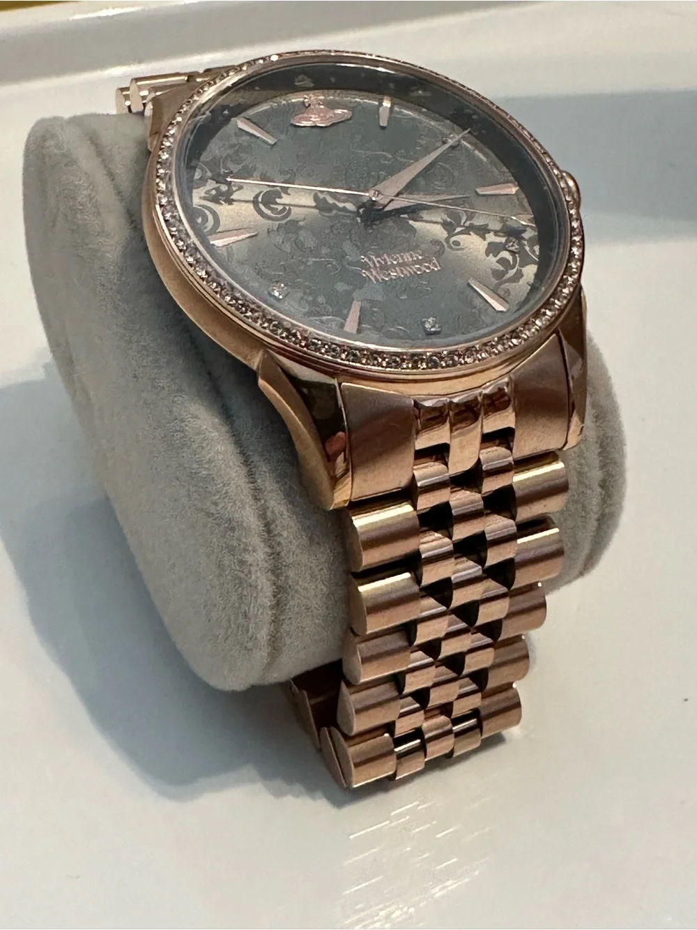 New Vivienne Westwood Wallace Rose Gold Crystal Swiss Watch w Box
